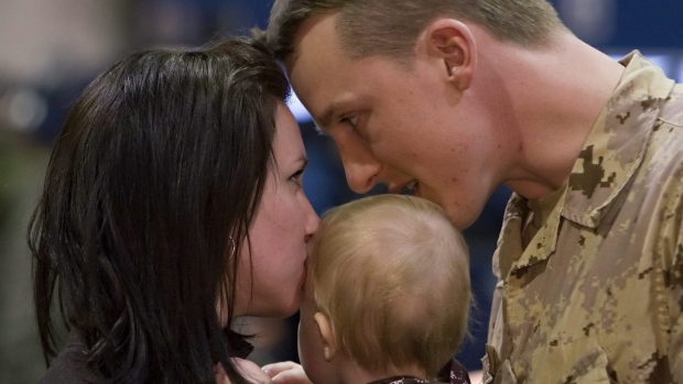 Military Ombudsman Says Families Need More Home-Front Help Military Ombudsman Says Families Need More Home-Front Help